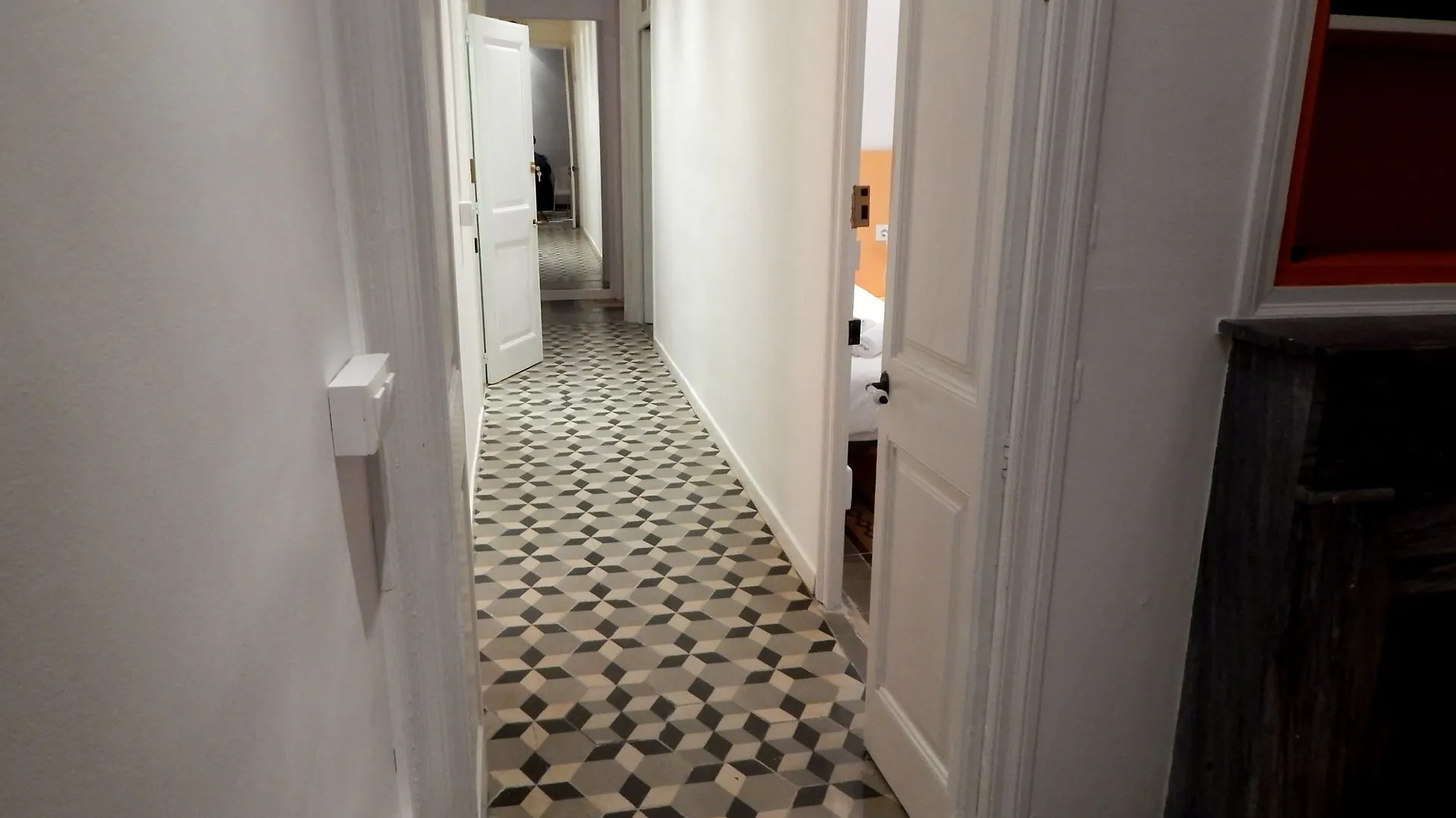 Apartamento Panoramic Rambla Girona 0*,  Spain